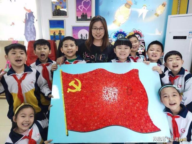 救援网球女孩